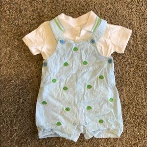 6/9 month overall set turtles